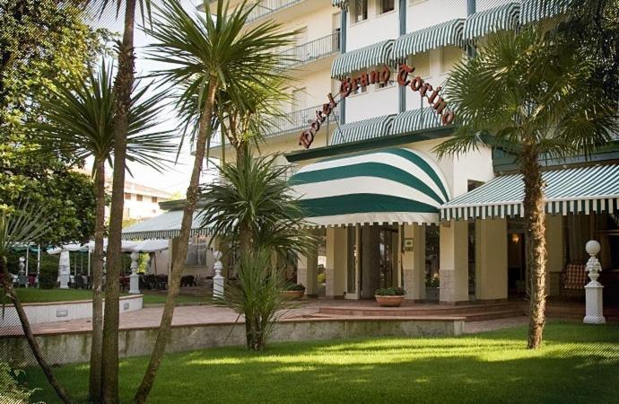 Hotel Grand Torino Abano Terme Esterno foto