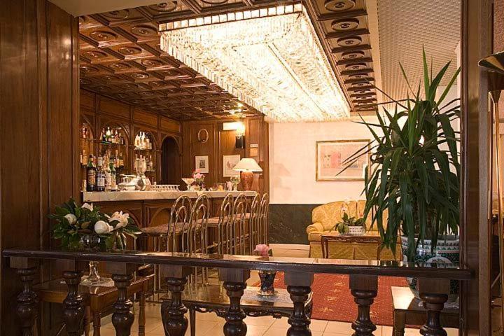 Hotel Grand Torino Abano Terme Esterno foto