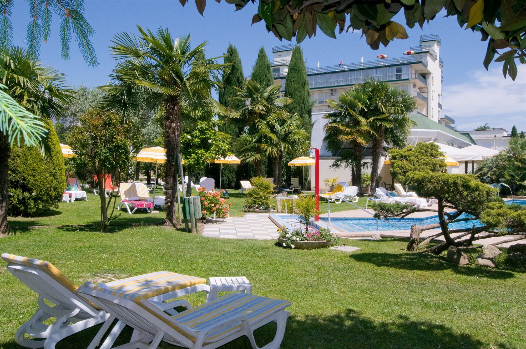 Hotel Grand Torino Abano Terme Esterno foto