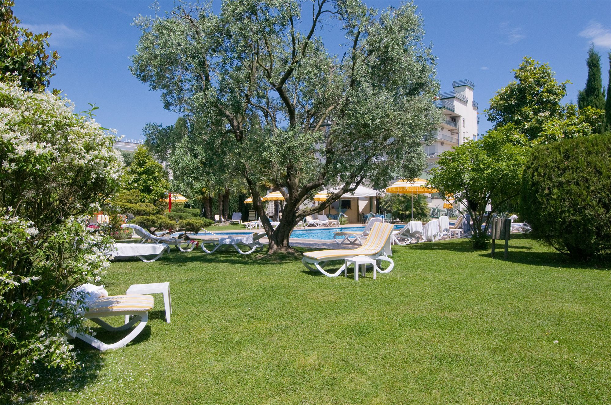 Hotel Grand Torino Abano Terme Esterno foto